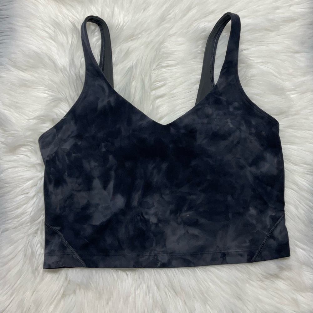 Lululemon top